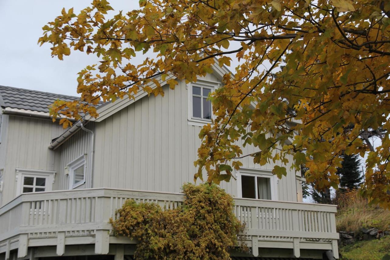 Villa Hus Pa Vakre Ramberg Fra 1904 Exterior foto